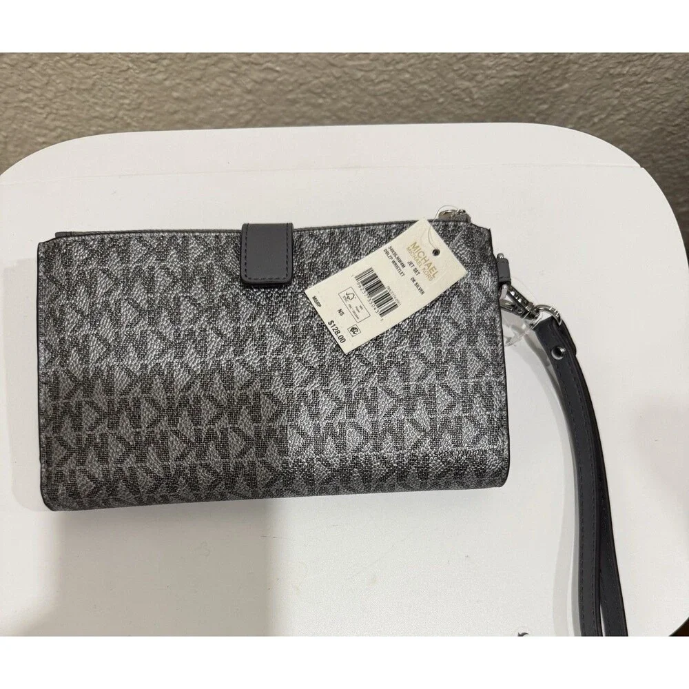 Michael Kors Jet Set Travel Double Zip Wristlet Pearl Grey Silver NWT